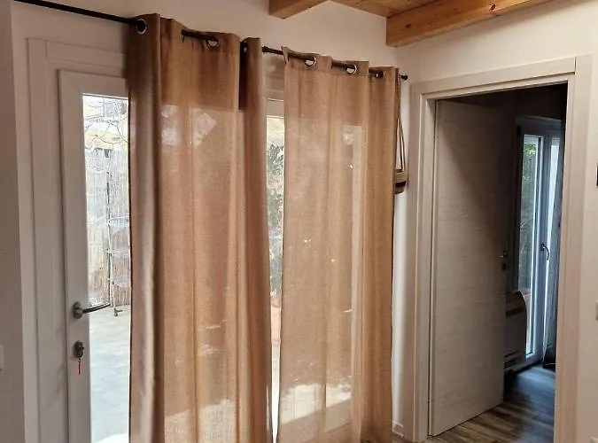 Bb 26 Nocleg ze śniadaniem Olbia